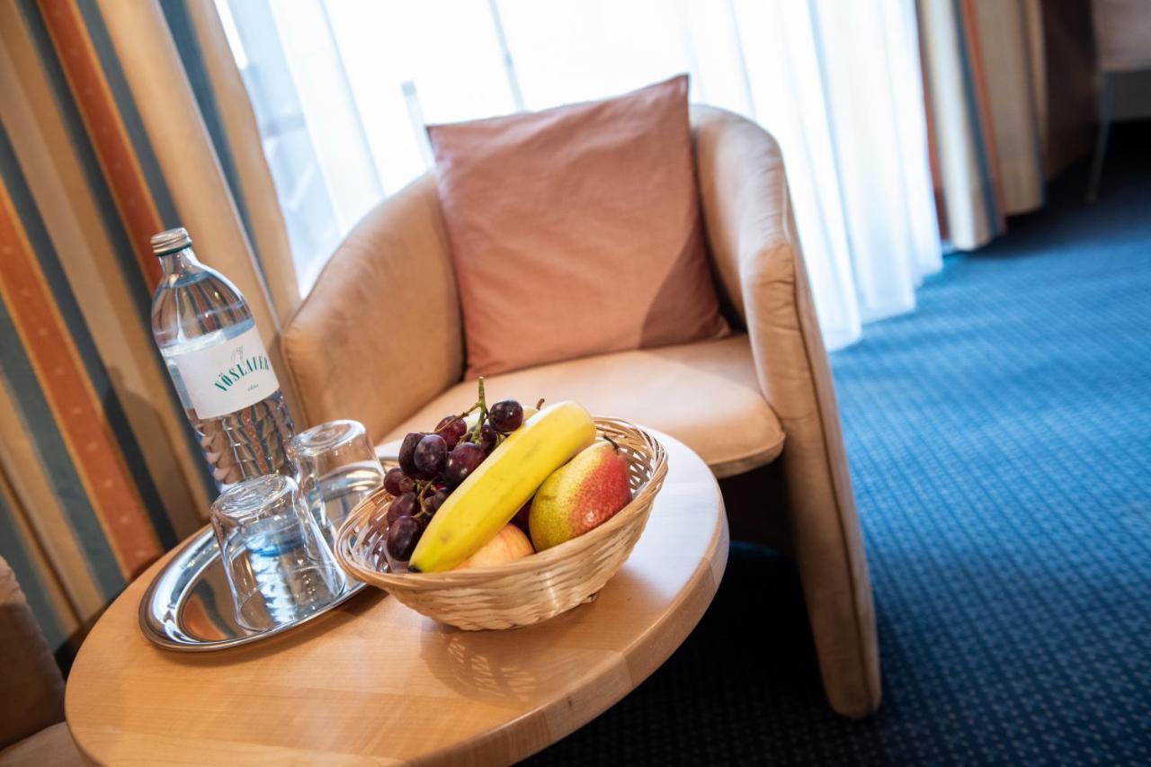 Parkhotel Zur Klause บาดฮัลล์ ภายนอก รูปภาพ